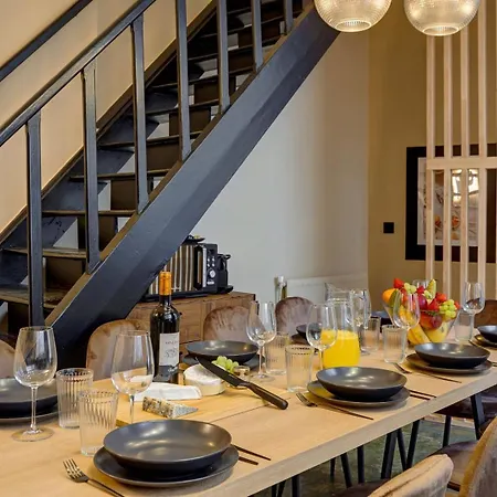 Bluestay 242 - Superb In Paryż
